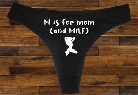 MILF Thong Porn Pics